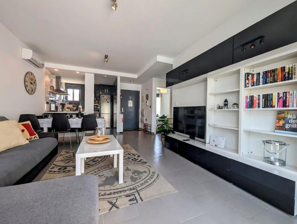 Apartamento Modern 2 Bed In La Zenia Lz9