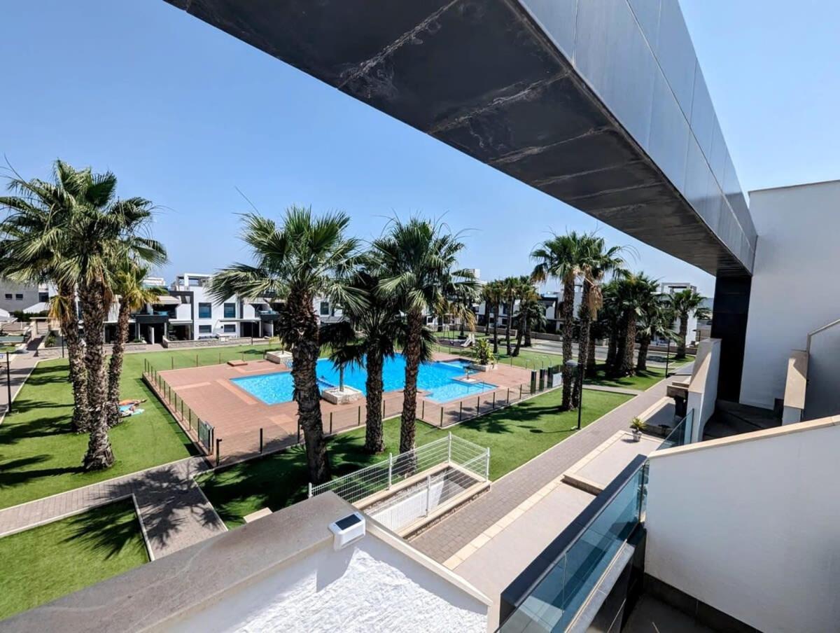 Modern 2 Bed In La Zenia Lz9 Oriola (Orihuela)
